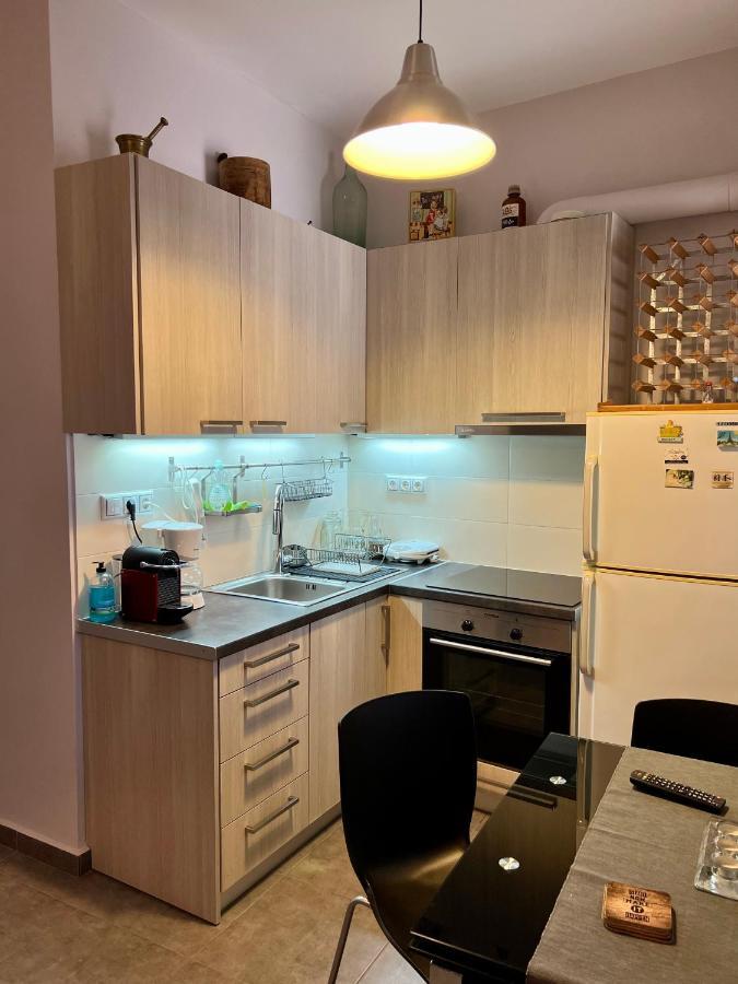 Central Kalamata Cozy Apartment المظهر الخارجي الصورة