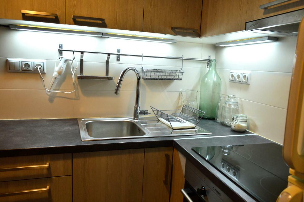 Central Kalamata Cozy Apartment المظهر الخارجي الصورة